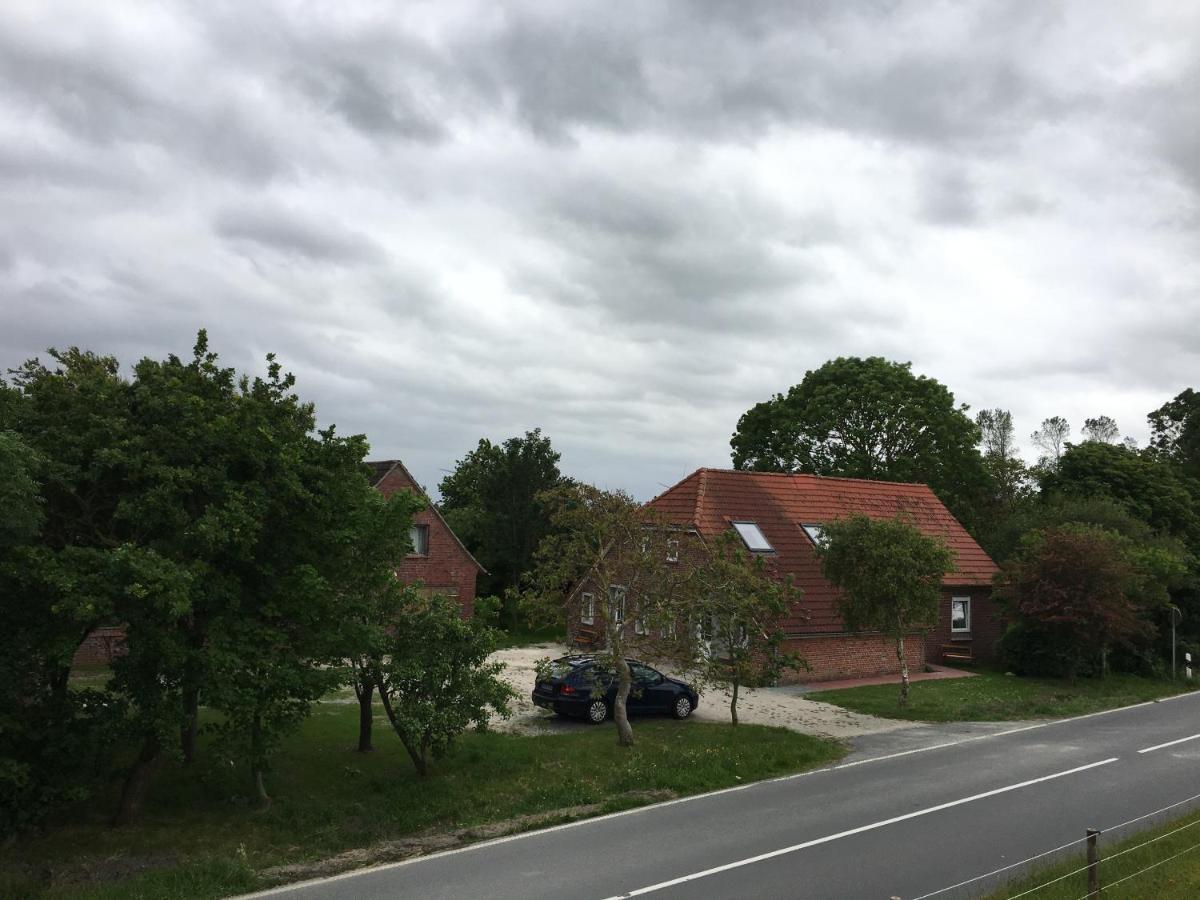Marijanas Ferienwohnungen: Rustic 19th Century Farmstead Retreat Holtgast Exterior photo